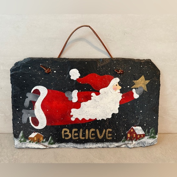 New England Slate Hand Painted Santa Believe Sign Plaque Signed On Back - Picture 1 of 3